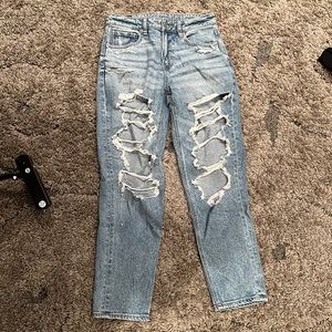 american eagle mom jeans size 4